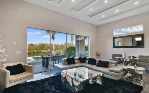 748 Desert Mountain Court, Reunion, FL 34747