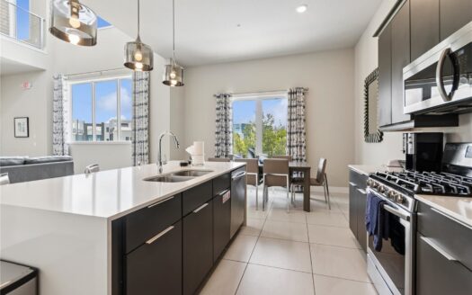 7740 Sandy Ridge Drive #216, Reunion, FL 34747