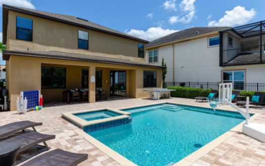 8180 Valhalla Terrace Property with a Pool in Reunion Resort