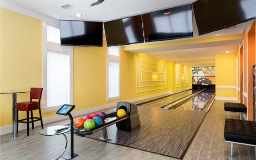 905 Golden Bear Drive, Reunion, FL 34747