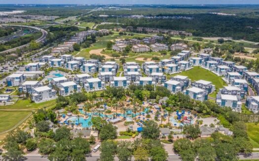 7770 Sandy Ridge Drive #136, Reunion, FL 34747