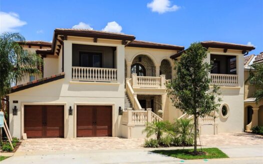 905 Golden Bear Drive, Reunion, FL 34747