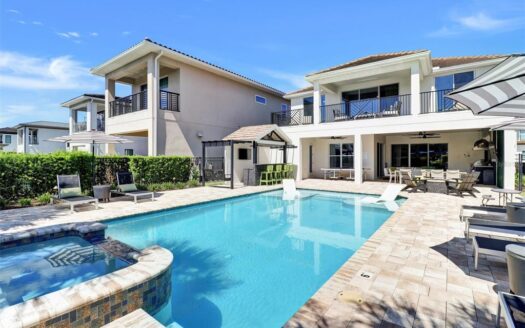 1021 JACK NICKLAUS COURT,REUNION,Osceola,Residential