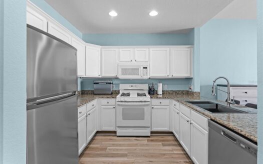 1322 SEVEN EAGLES CT UNIT 301,REUNION,Osceola,Residential