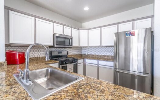 1322 SEVEN EAGLES COURT UNIT 302,REUNION,Osceola,Residential