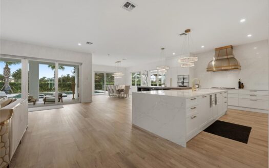 300 MUIRFIELD LOOP,Reunion,Osceola,Residential